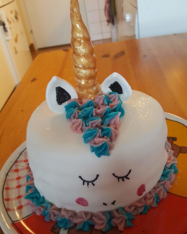 Gâteau arcenciel licorne Des ouesteux aux fourneaux