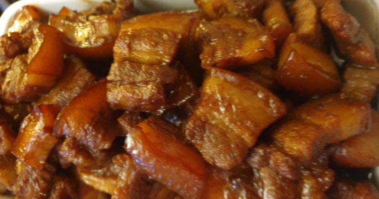 Porc au caramel pour Gua Bao et légumes marinés